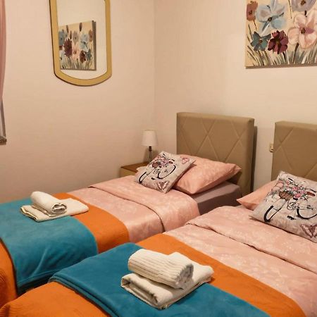 Villa Mateja โนวาลยา ภายนอก รูปภาพ