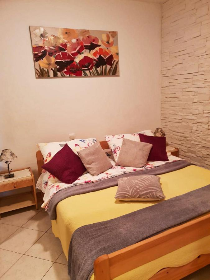 Villa Mateja โนวาลยา ภายนอก รูปภาพ