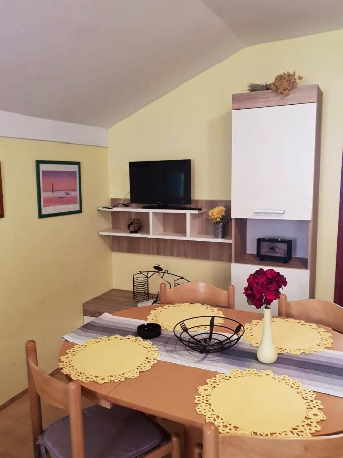 Villa Mateja โนวาลยา ภายนอก รูปภาพ